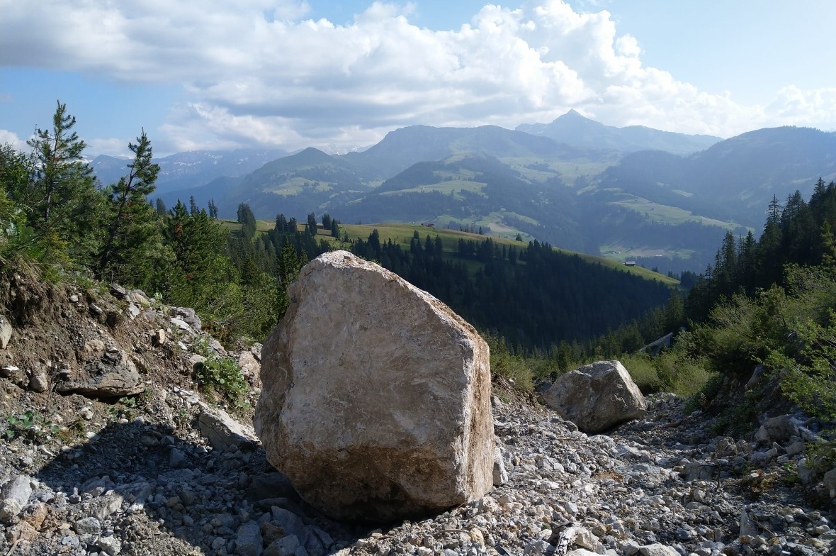 Wanderweg Gandboden–Ussers Höuweggli nach Felssturz gesperrt